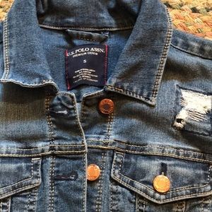 U.S.POlO ASSN. premium denim lightly distressed